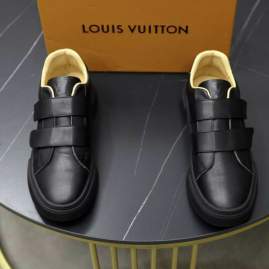 Picture of Louis Vuitton Shoes _SKULVsz38-44hnq100316074
